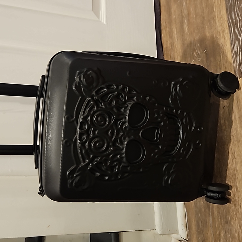 Skull suitcase